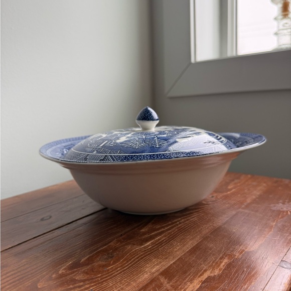 Vintage Blue Willow Lidded Dish Johnson Bros England Kitchenware - Picture 5 of 16